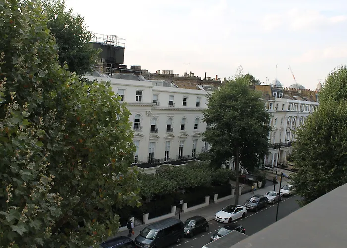 Smart Hyde Park InnHostal